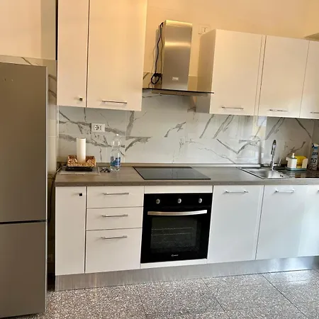 Bed & Breakfast Bed Station -self Check In-