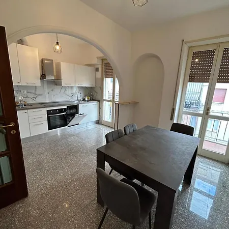 Bed Station -self Check In- * Bergamo